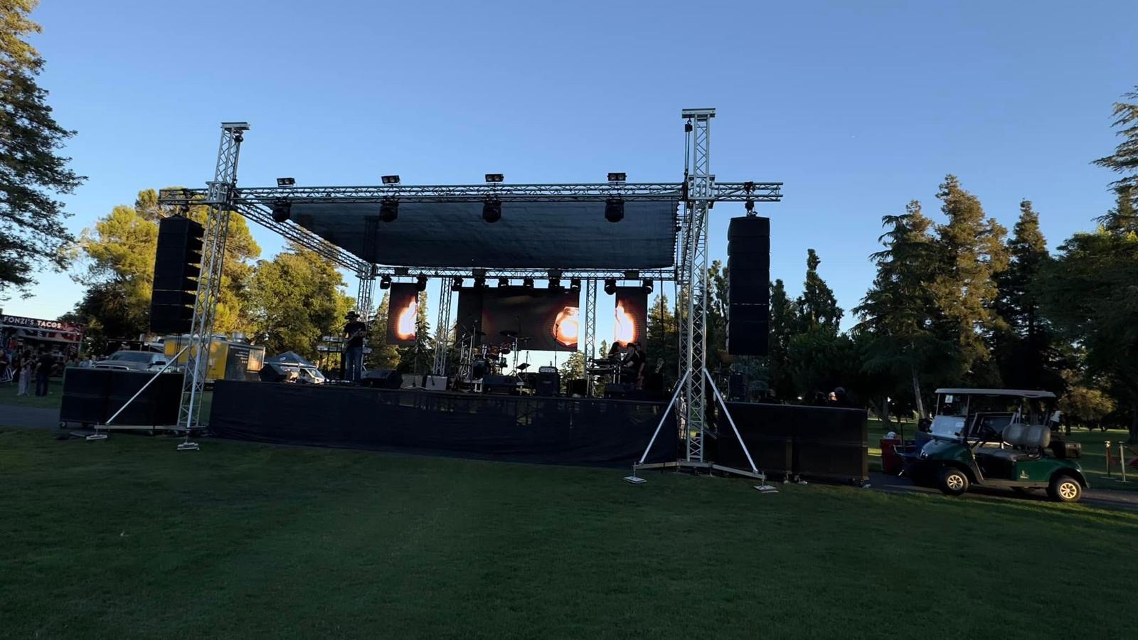 Evento privado con DJ y luces