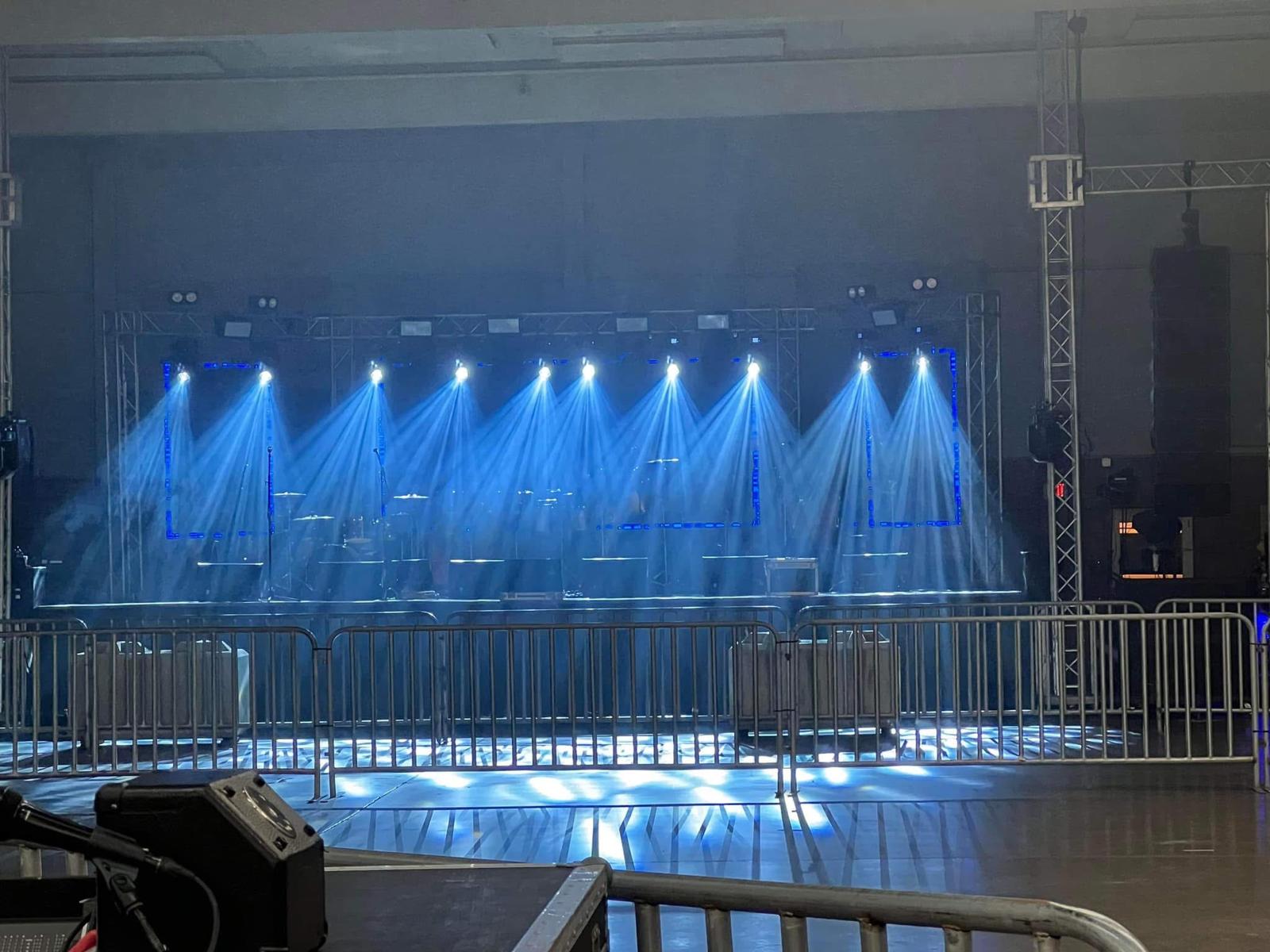 Concierto al aire libre con equipo SONAR