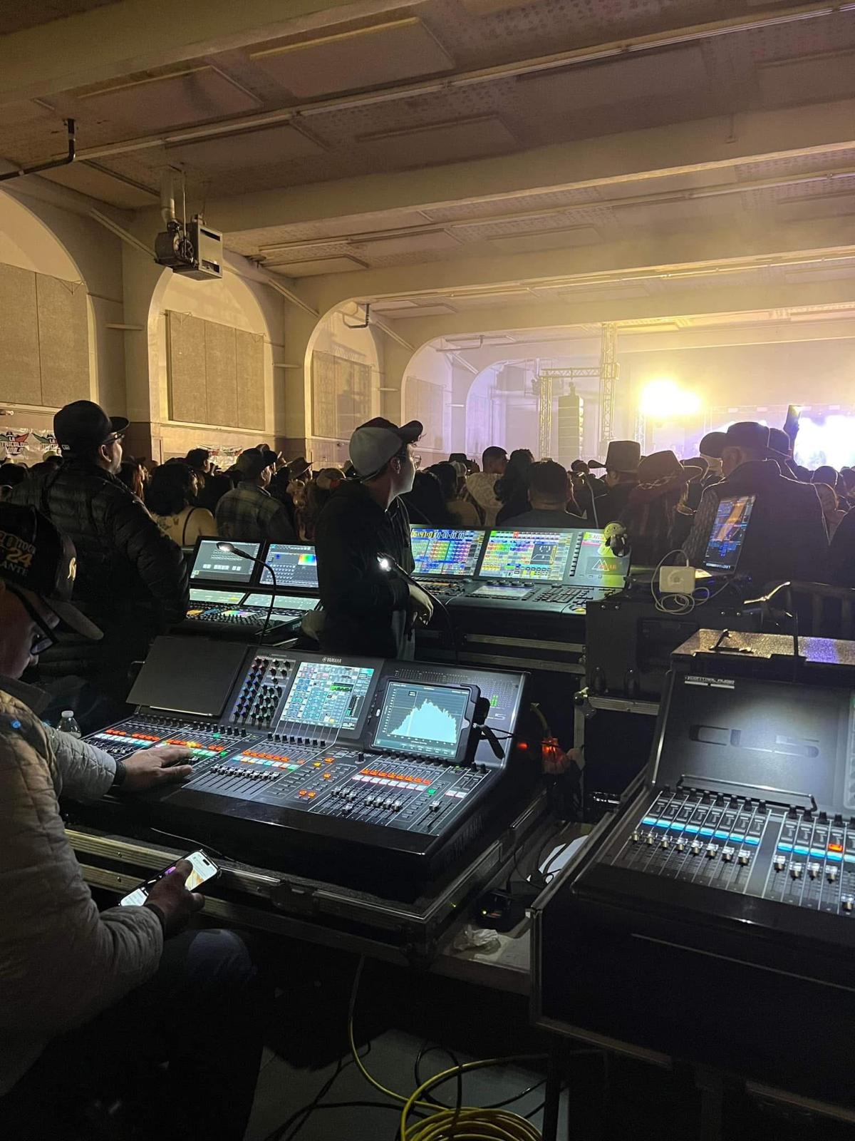 Boda con iluminación ambiental